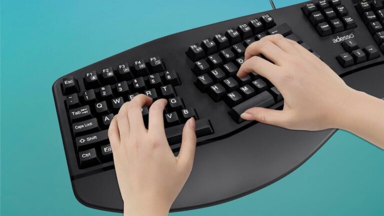 Adesso-EasyTouch-150-Ergonomic-Wired-Mechanical-Keyboard-01.jpg