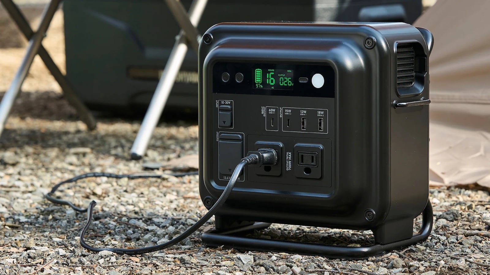Nestout-700N-Portable-Power-Station-01.jpg