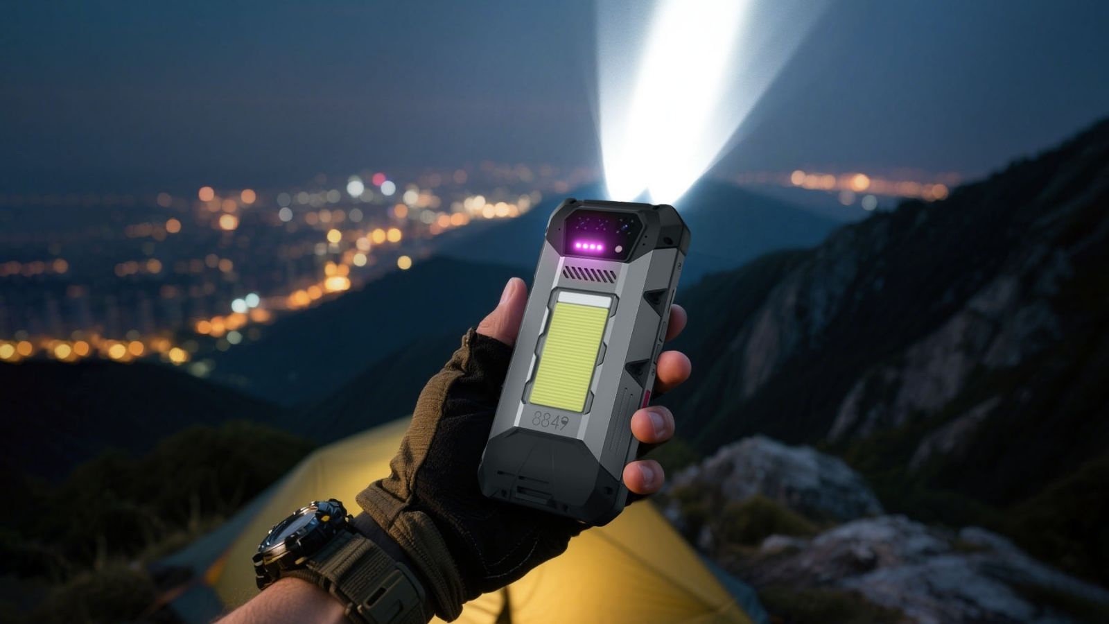 8849-Hike-Rugged-Phone-02.jpg