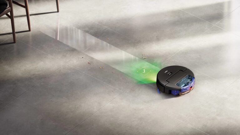 Dyson-SpotScrub-AI-01.jpg