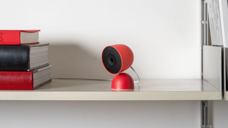 Google-Nest-Cam-Indoor-Wired-Third-Generation-01.jpg