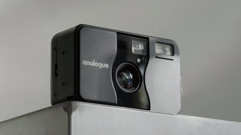 Analogue-aF-1-Film-Camera-01.jpg