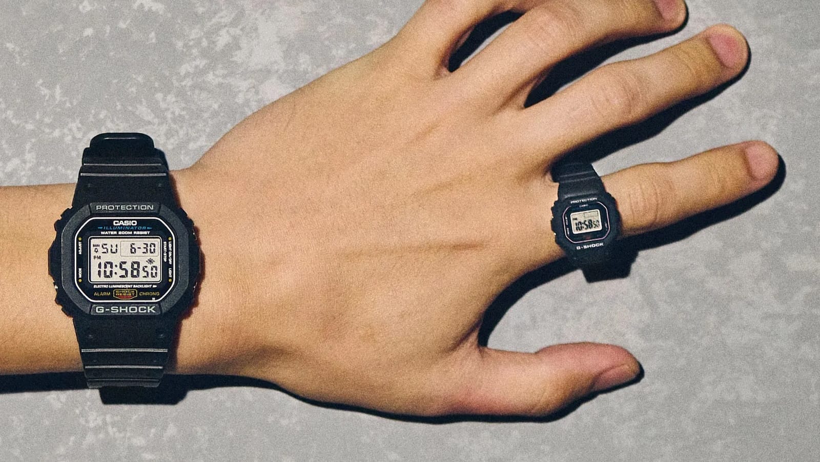 Casio-Gshock-Nano-DWN5600-01.jpg