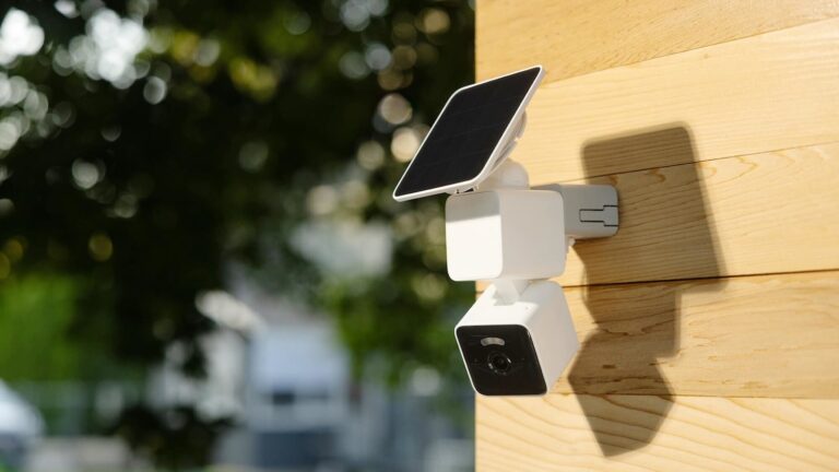 Wyze-Solar-Cam-Pan-01.jpg