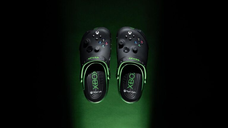 Xbox-x-Crocs-Classic-Clog-01.jpg