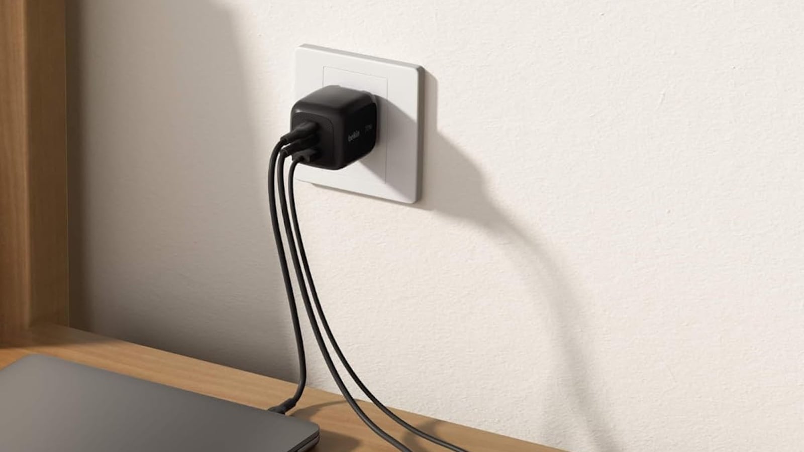 Belkin-3-Port-USB-C-Charger-01.jpg