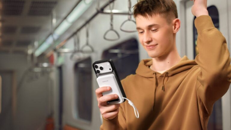 EcoFlow-RAPID-Mag-Qi2.2-Magnetic-Power-Bank-01.jpg
