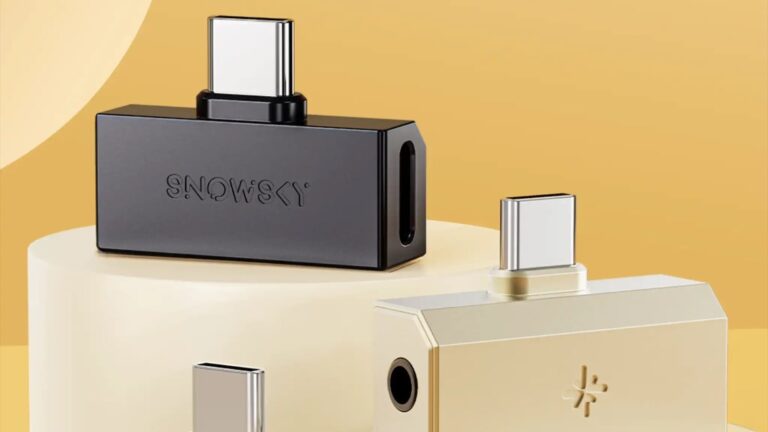 FiiO-Tiny-Headphone-Amplifier-01.jpg