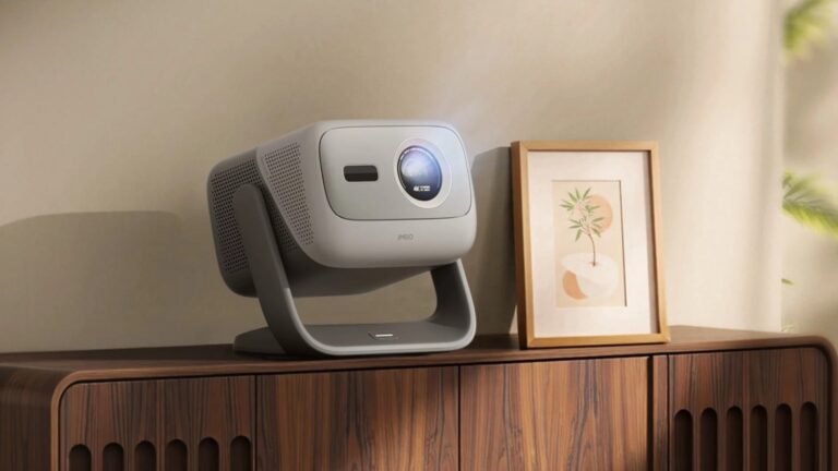 JMGO-N3-4K-Home-Projector-01.jpg