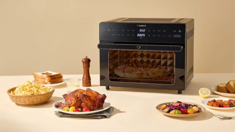 Brisk-It-Neoma-AI-Countertop-Oven-01.jpg