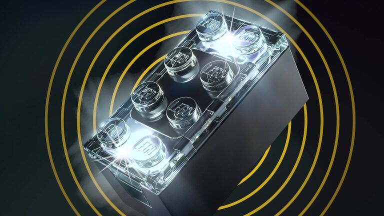 LEGO-SMART-Play-System-01.jpeg
