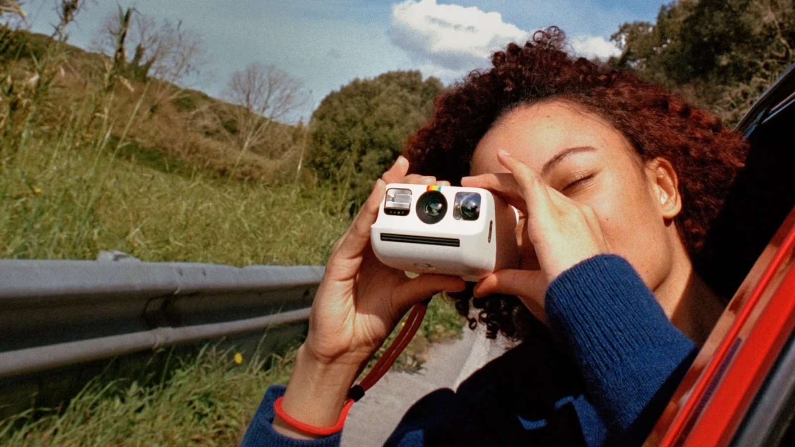Polaroid-Go-Instant-Camera-Generation-2-01.jpeg