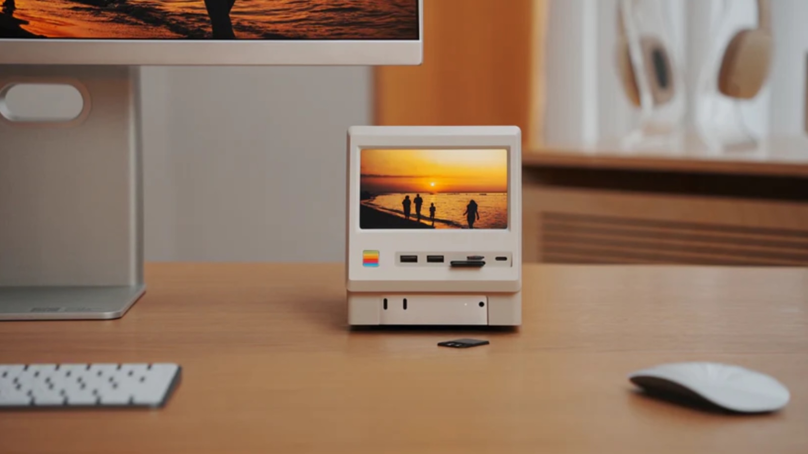 Wokyis-M5-Retro-Dock-Station-for-Mac-mini-M4-Pro-01.jpg
