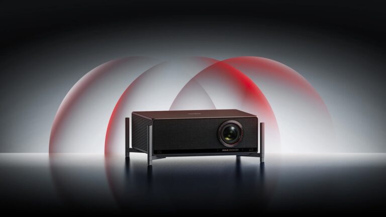 XGIMI-TITAN-4K-Home-Projector-01.jpeg