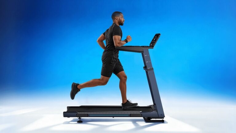 Fitkol-NB2-AI-Adaptive-Treadmill-01.jpg