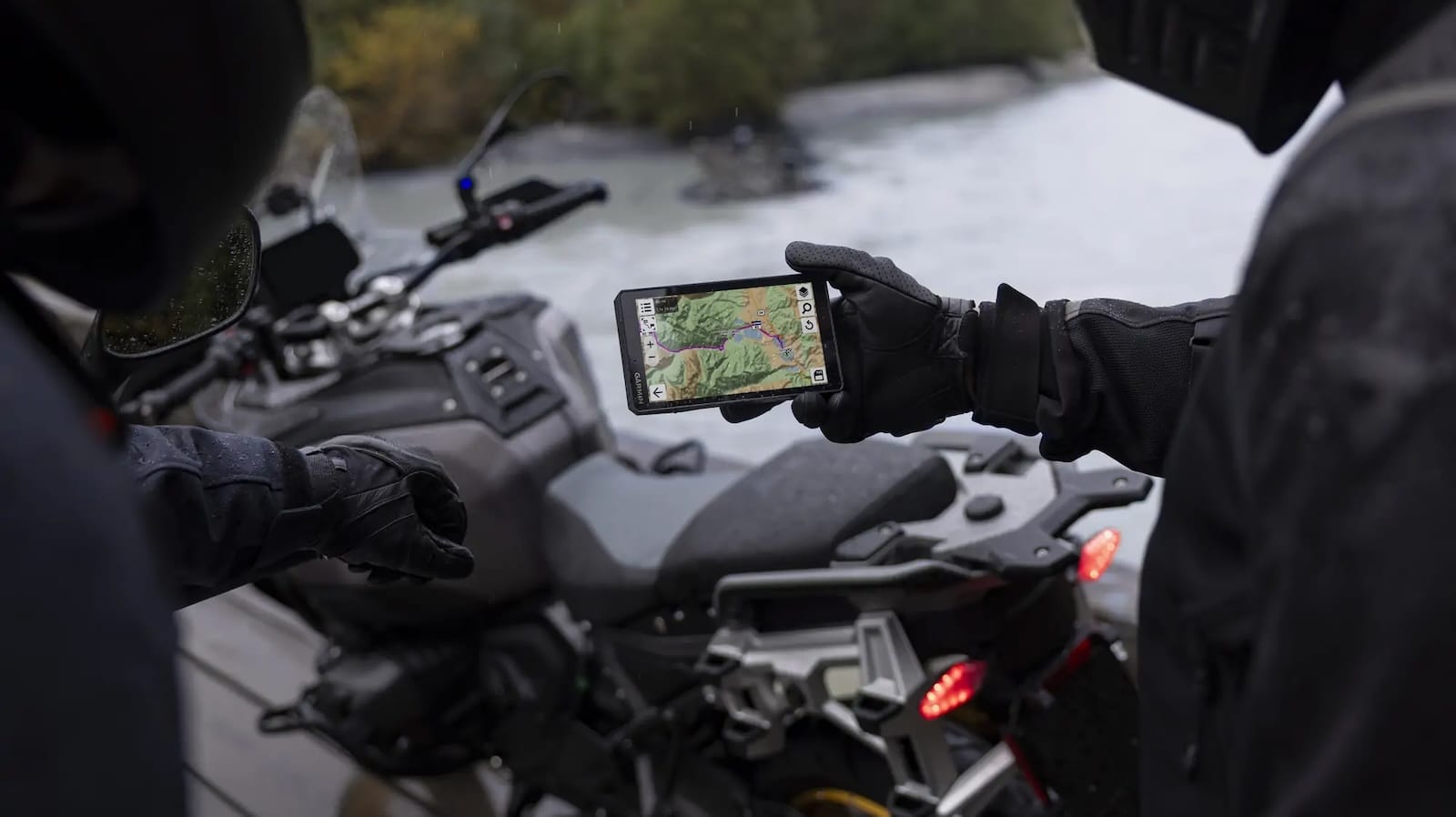 Garmin-Zumo-XT3-04.jpg