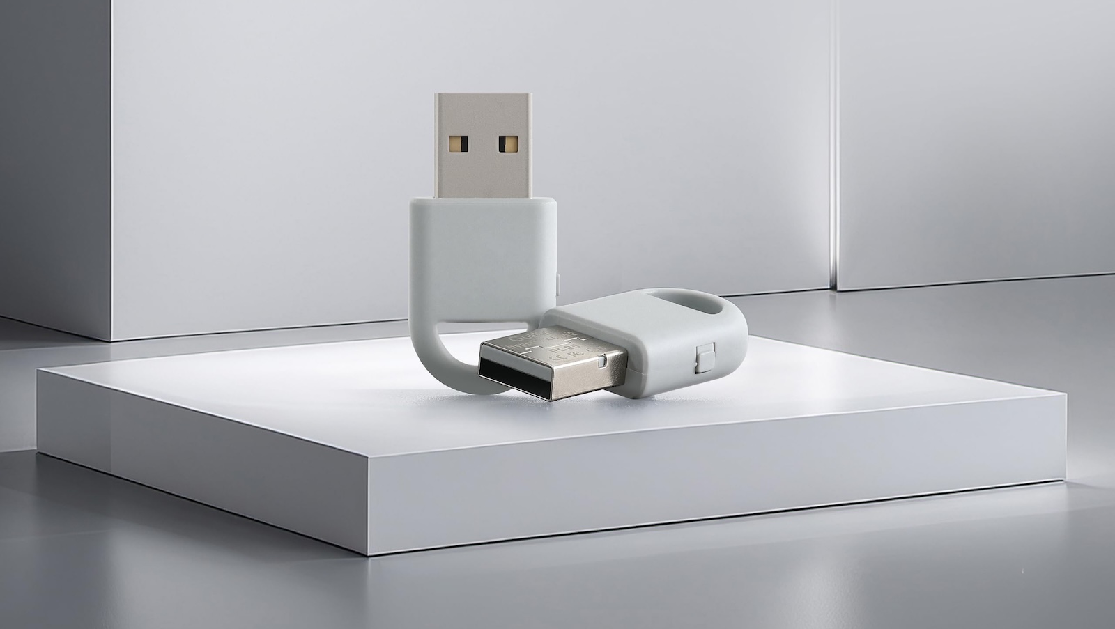 GuliKit-Hyperlink-2-Fast-Wireless-Adapter-01.jpg
