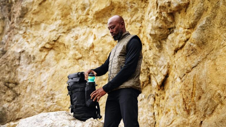 Rhake-LS-Everyday-Carry-Backpack-01.jpg