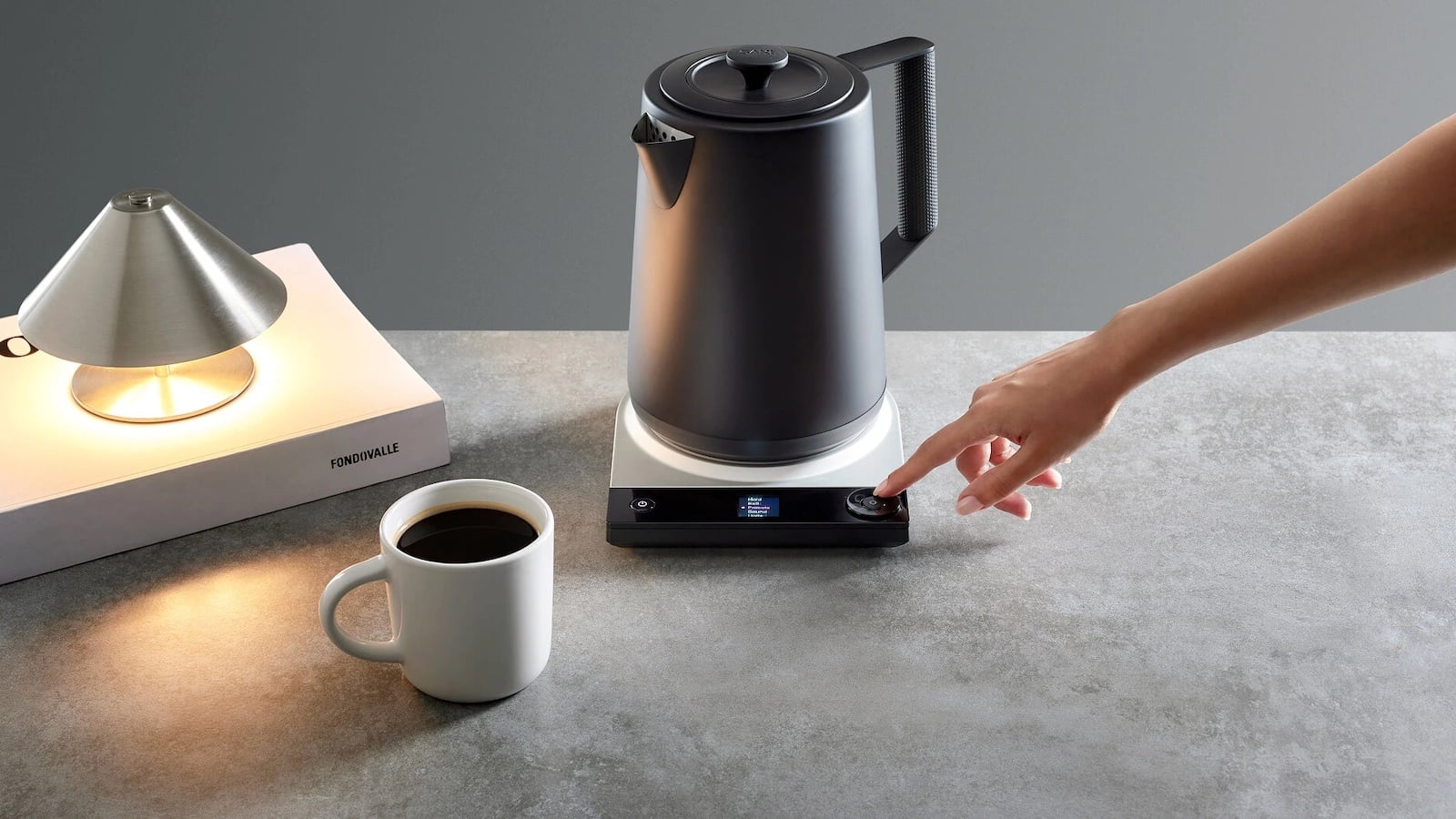 Saki-Luna-Electric-Kettle-Pro-02.jpg