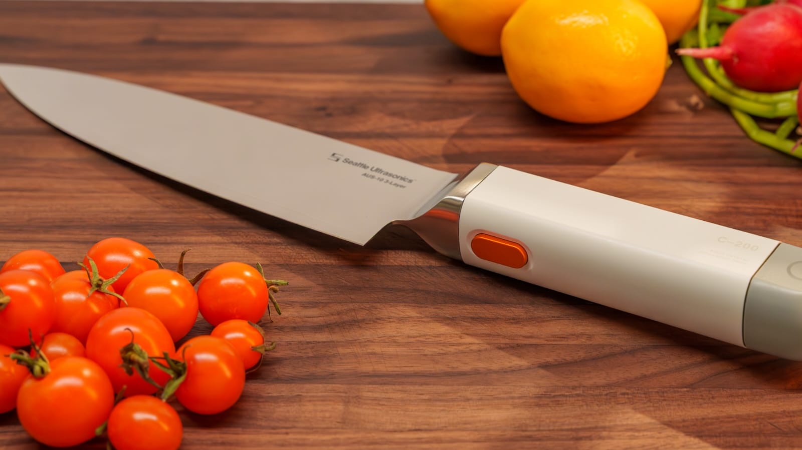 Seattle-Ultrasonics-C-200-8-inch-Chefs-Knife-02.jpg