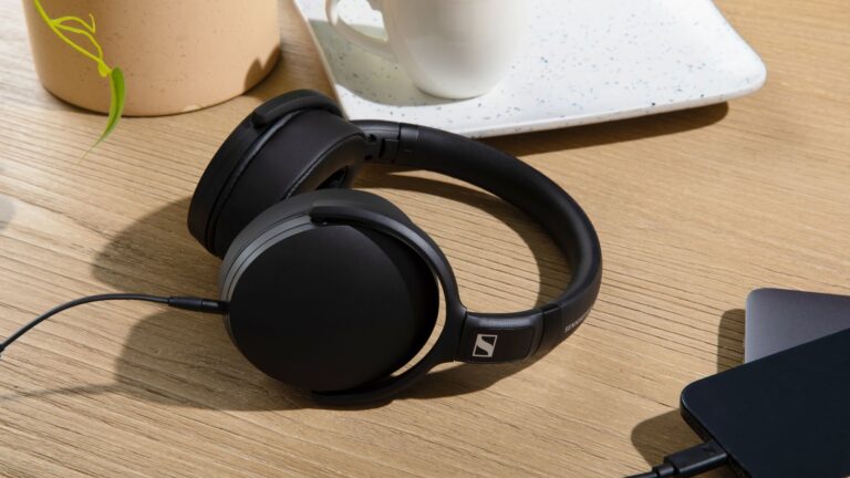 Sennheiser-HD-400U-Headphones-01.jpg