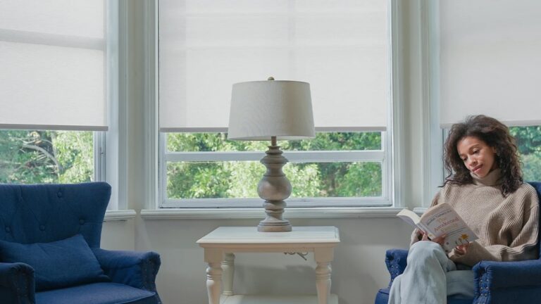 SmartWings-Motorized-Light-Filtering-Roller-Shades-01.jpeg