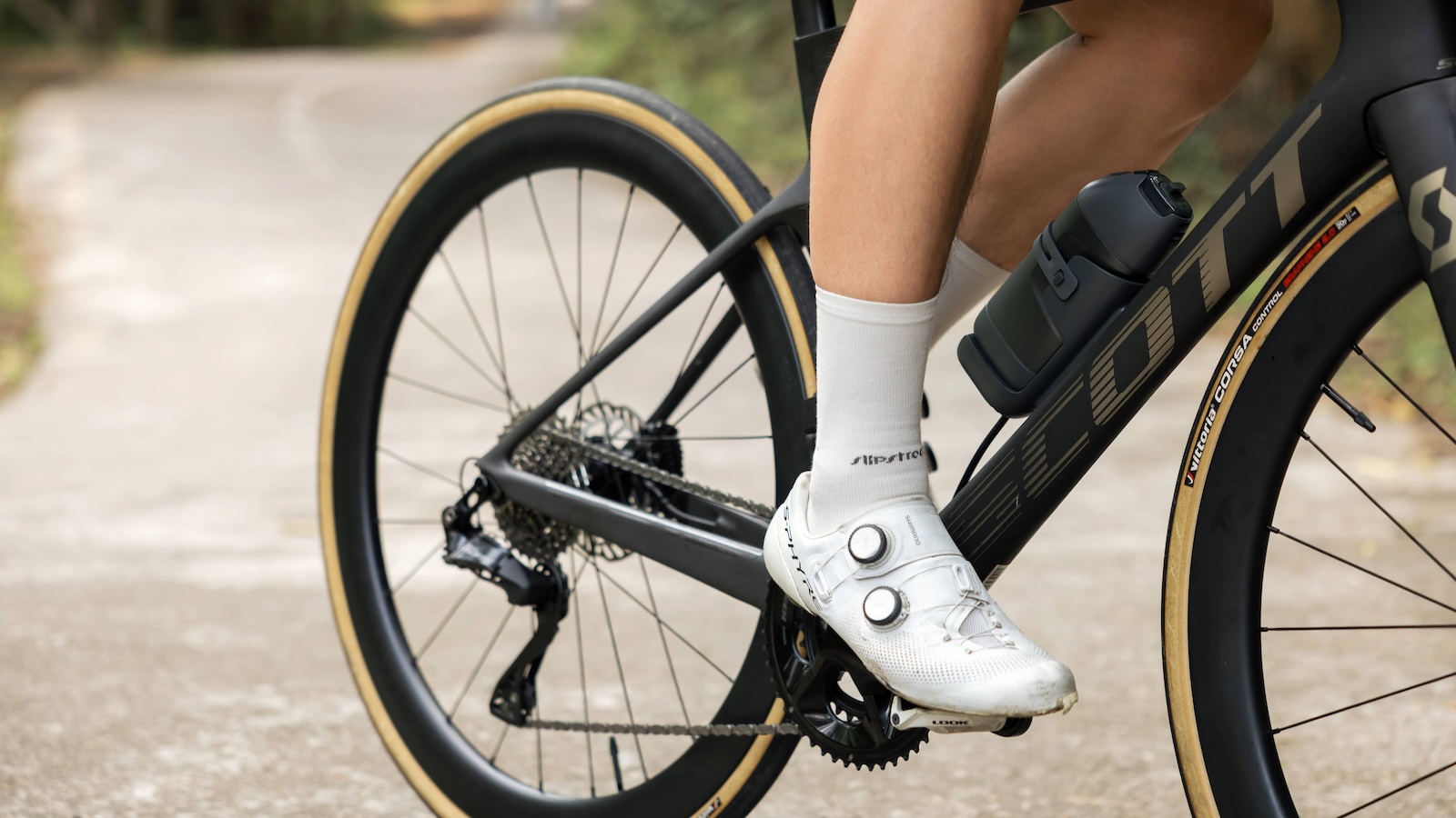 CYPLORE-E-Assist-Bike-Kit-01.jpg