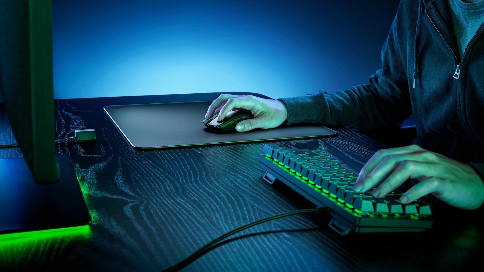 Razer-Atlas-Pro-01.jpg