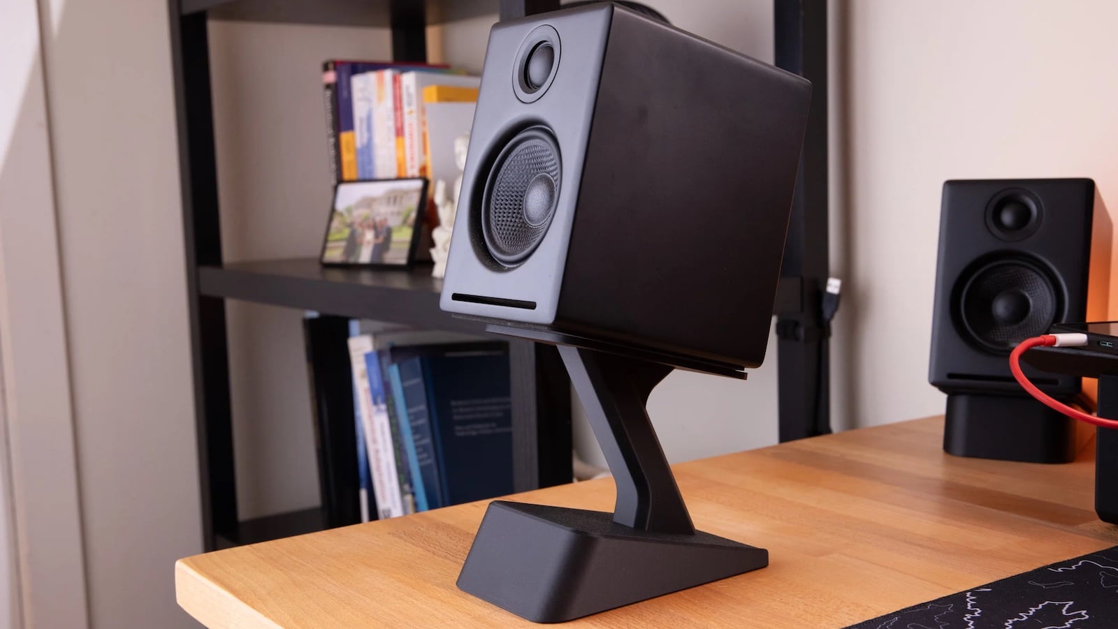 The-Workspace-Hero-Raised-Speaker-Stand-02.jpg