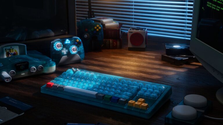 8BitDo-Clear-Blue-01.jpg