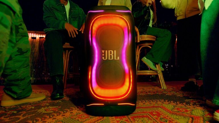 JBL-PartyBox-330-01.jpg
