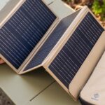 Nestout-4-Panel-Solar-Charger-V2-01.jpg