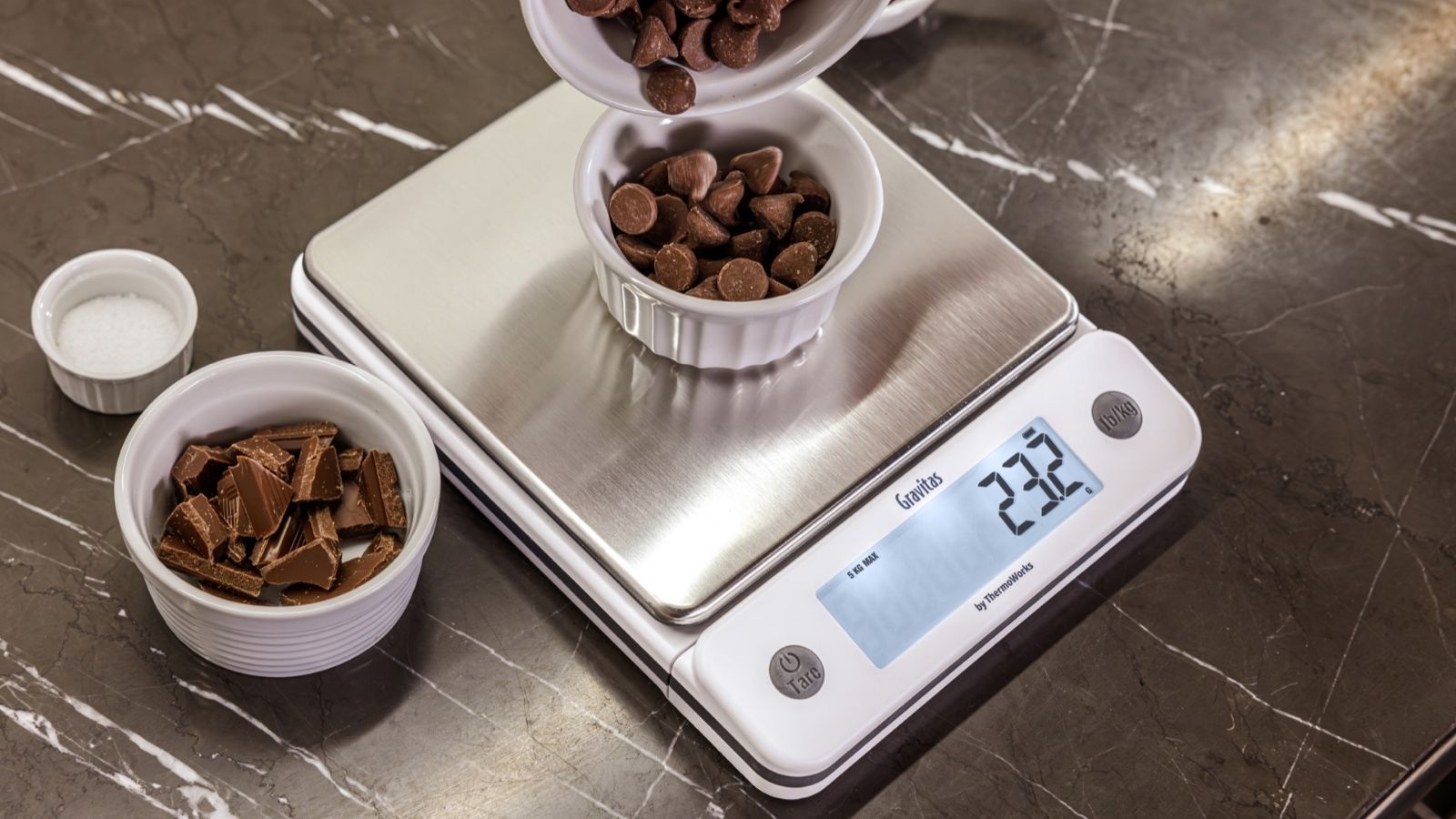 ThermoWorks-Gravitas-Precision-Kitchen-Scale-01.jpg