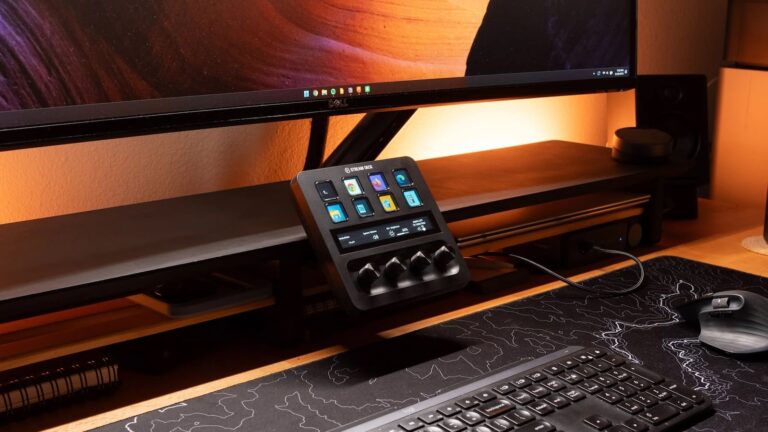 Workspace-DeskRail-System-01-.jpg