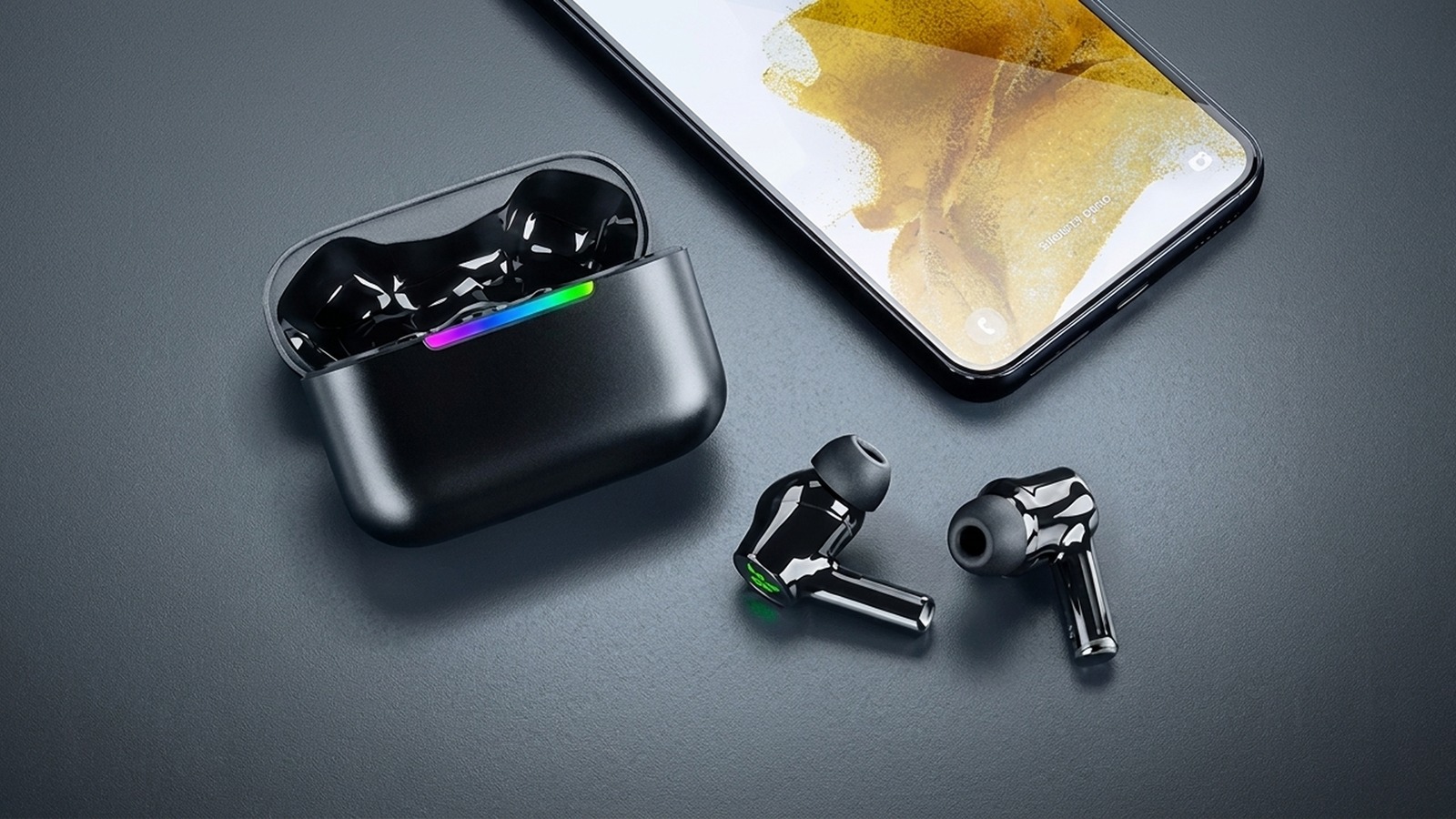 razer-hammerhead-v3-x-hyperspeed-gaming-earbuds-01.jpg