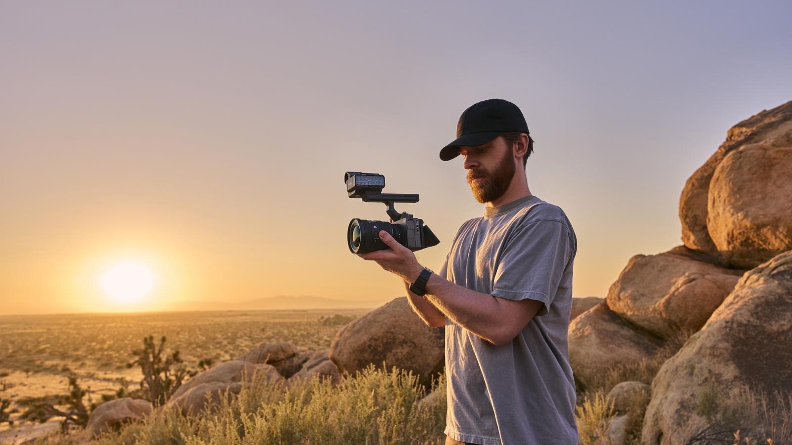 sony-ilme-fx5-cinema-camera-01.jpg