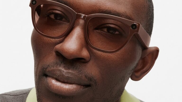 warby-parker-intelligent-eyewear-smart-glasses-01.jpg